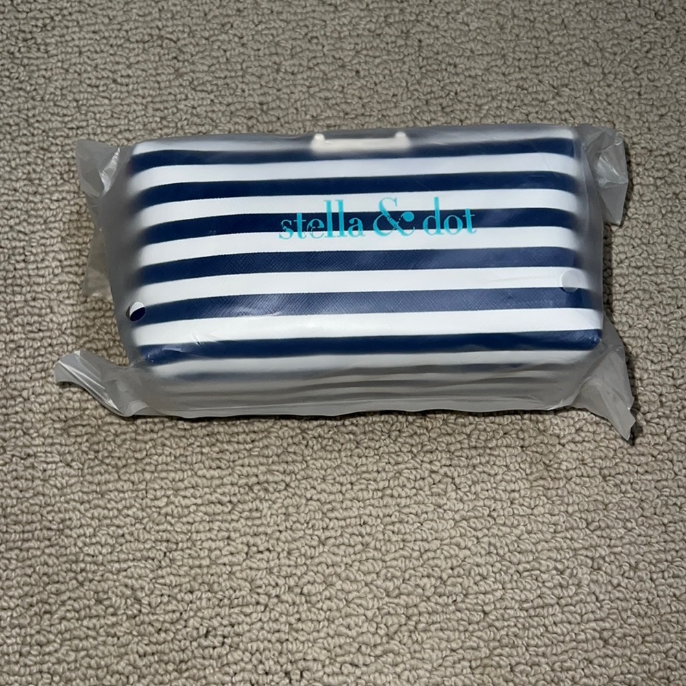 NWT Stella & Dot navy and white striped pouf